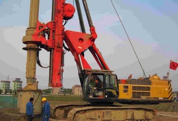 安徽旋挖鉆機(jī)租賃施工工程案例.jpg 安徽旋挖鉆機(jī)租賃施工工程案例.jpg