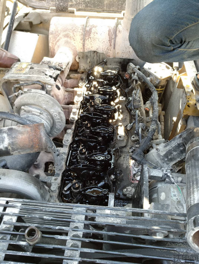 旋挖機(jī)濾芯.png 旋挖機(jī)濾芯.png