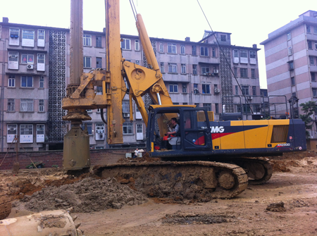 旋挖機手.png 旋挖機手.png