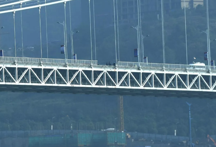 重慶公交車墜橋，引發(fā)的建筑安全思考！.png