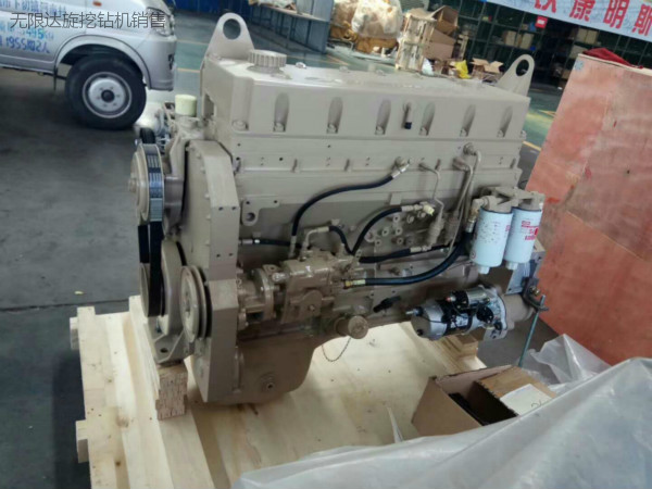 旋挖機發(fā)動機進氣膠管脫落原因及改進措施.jpg 旋挖機發(fā)動機進氣膠管脫落原因及改進措施.jpg