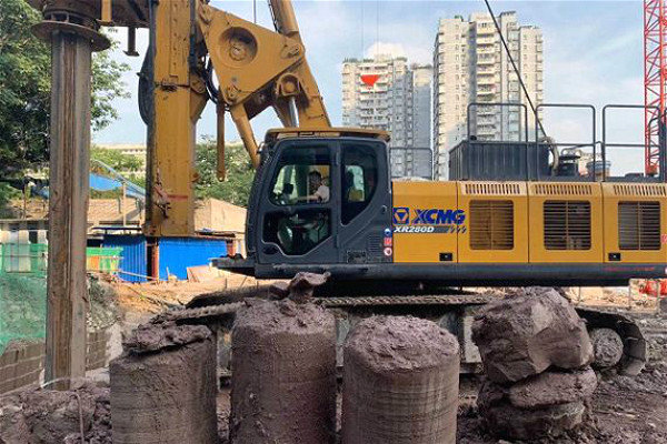 旋挖樁與沖孔樁的區(qū)別.jpg 旋挖樁與沖孔樁的區(qū)別.jpg