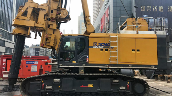 徐工XR450E旋挖鉆機.jpg 徐工XR450E旋挖鉆機.jpg