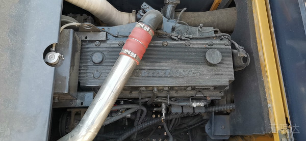 徐工二手旋挖鉆機(jī) (2).jpg 徐工二手旋挖鉆機(jī) (2).jpg