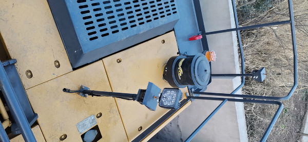 徐工二手旋挖鉆機(jī) (5).jpg 徐工二手旋挖鉆機(jī) (5).jpg