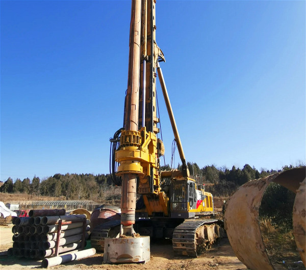 XR280D旋挖鉆機(jī)型號(hào)在高鐵建設(shè)施工中的特點(diǎn).jpg XR280D旋挖鉆機(jī)型號(hào)在高鐵建設(shè)施工中的特點(diǎn).jpg