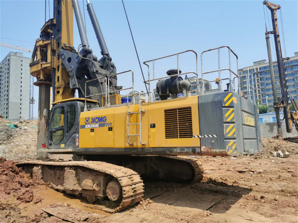 旋挖鉆機(jī)將助力京滬二通道濰宿高鐵建設(shè).jpg 旋挖鉆機(jī)將助力京滬二通道濰宿高鐵建設(shè).jpg