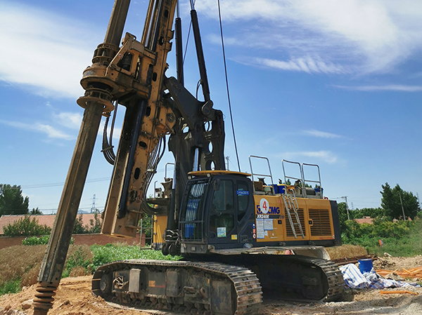 分析旋挖機價格戰(zhàn)對行業(yè)的各種影響.jpg 分析旋挖機價格戰(zhàn)對行業(yè)的各種影響.jpg