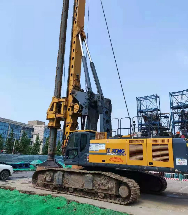 徐工400E旋挖鉆機施工案例.jpg 徐工400E旋挖鉆機施工案例.jpg