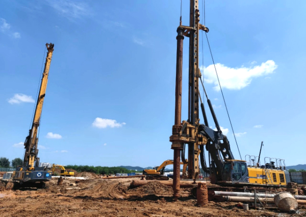 油價上漲對旋挖鉆機(jī)行業(yè)的影響.jpg 油價上漲對旋挖鉆機(jī)行業(yè)的影響.jpg