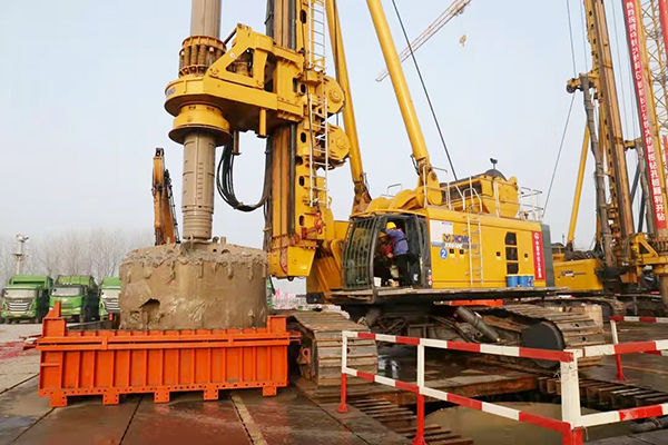 租賃購買必知:旋挖鉆機(jī)一般打多大直徑多深.jpg 租賃購買必知:旋挖鉆機(jī)一般打多大直徑多深.jpg