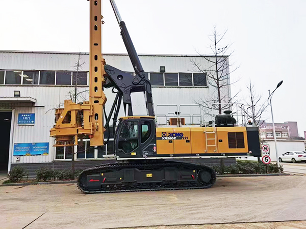 租賃旋挖鉆機(jī)怎么算費(fèi)用的.jpg 租賃旋挖鉆機(jī)怎么算費(fèi)用的.jpg