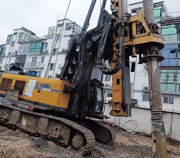 二手旋挖鉆機出口需要注意哪些事項.jpg 二手旋挖鉆機出口需要注意哪些事項.jpg