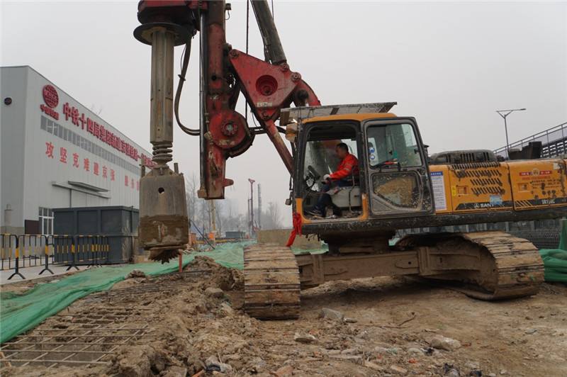 宜春旋挖鉆機(jī)租賃高鐵工程施工案例 宜春旋挖鉆機(jī)租賃高鐵工程施工案例
